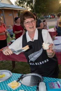Sue Clark and her pavlova with kiwi fruit